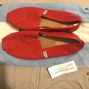 Red Toms